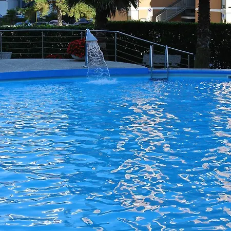Monolocale Duna 9 شقة